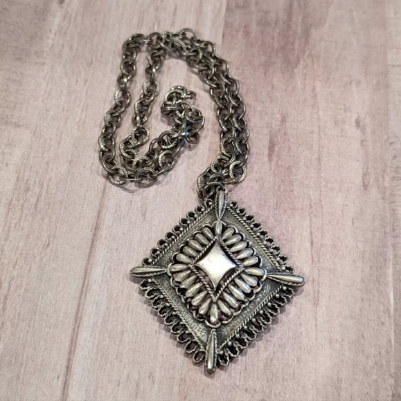 Vintage Diamond Medallion Necklace Pendant Retro - Picture 1 of 4